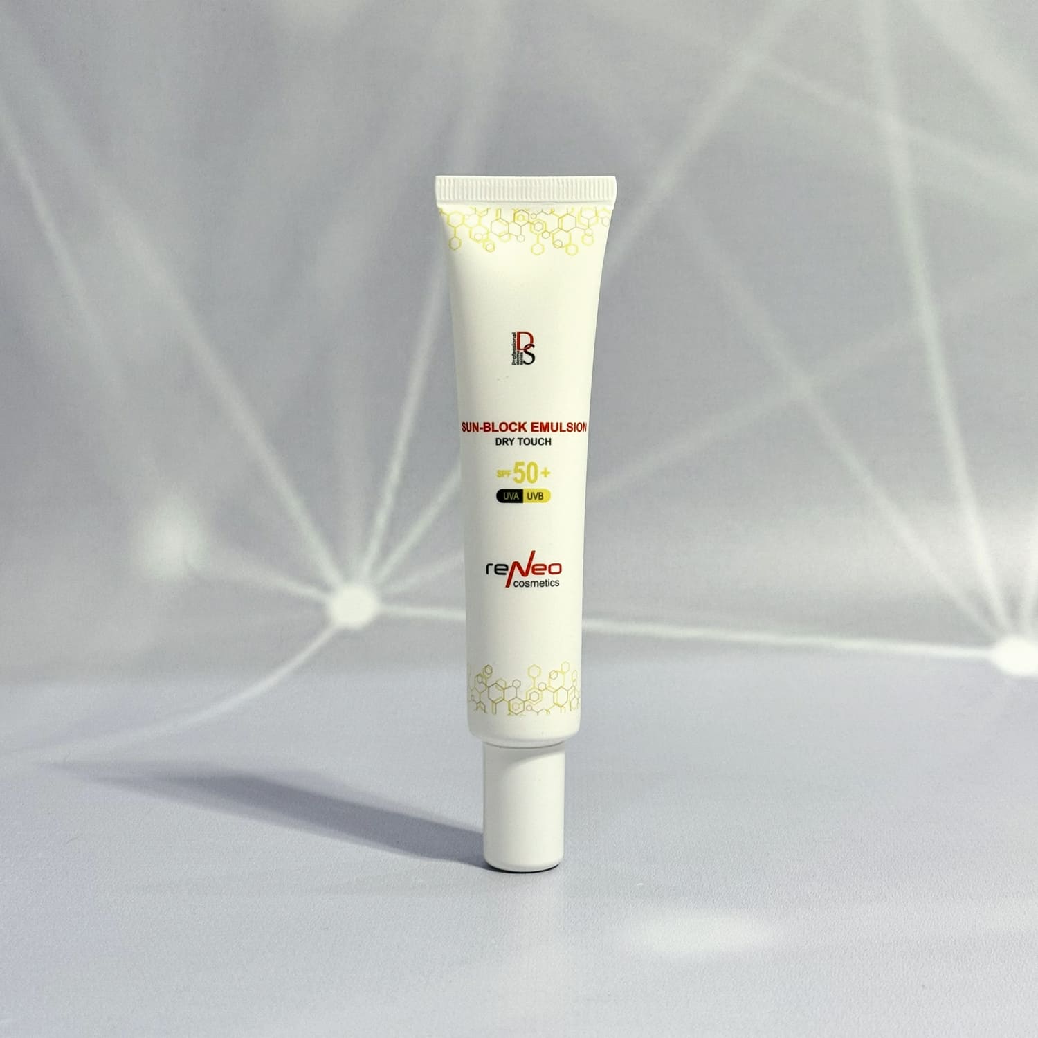 Сонцезахисна емульсія Sun-Block Emulsion SPF50 Derma Series